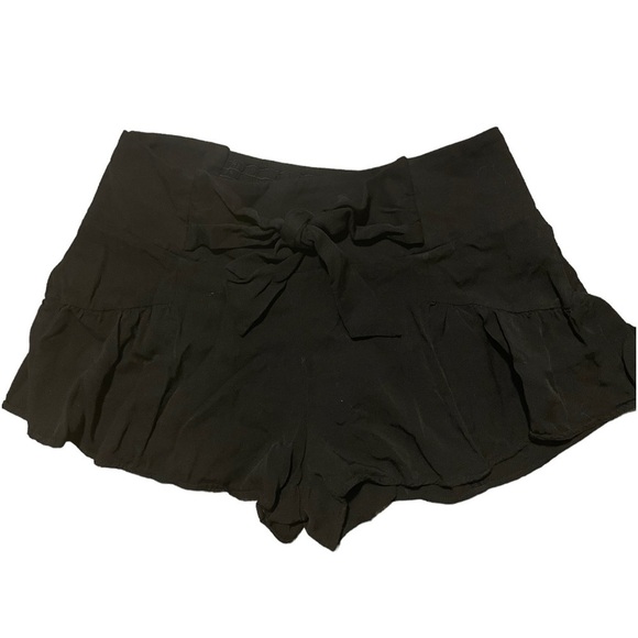 Boutique Ruffle Shorts Womens Small Tie Bow Flowy Smocked high waisted festival - Picture 5 of 7